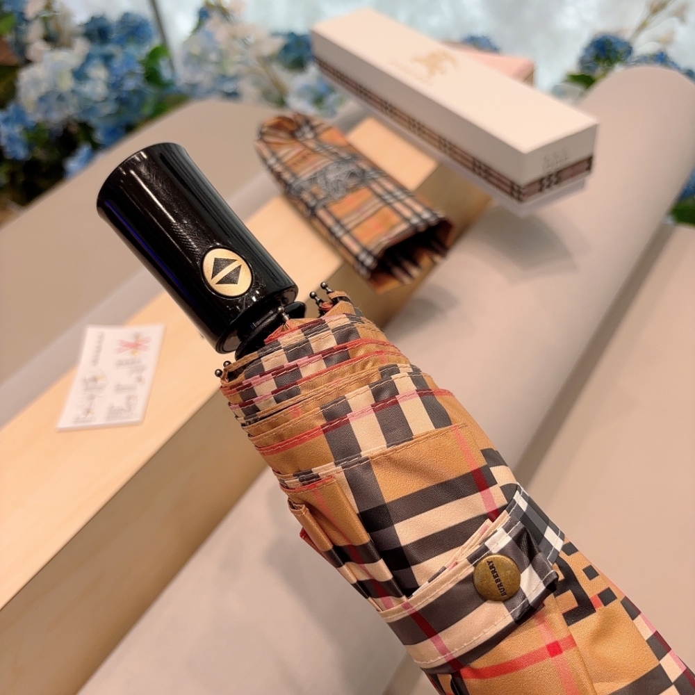 BURBERRY - Picture 6 of 6